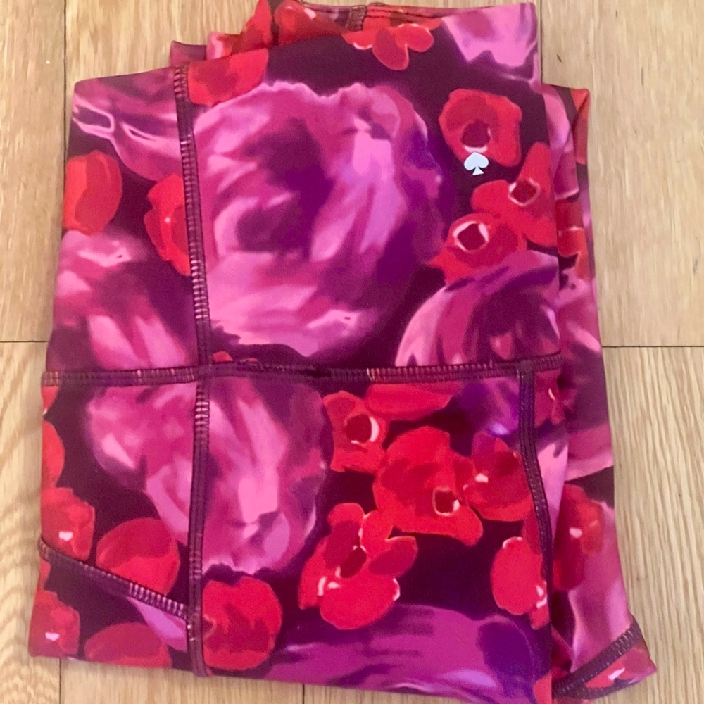 KATE SPADE ELECTRIC ROSE STUDIO LEGGINGS - SIZE: XS - Picture 8 of 8